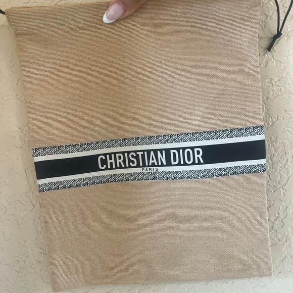 Dior drawstring pouch - Picture 3 of 3